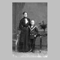 097-0023 Lina Knorr und Bruno Rims im Juni 1915.jpg